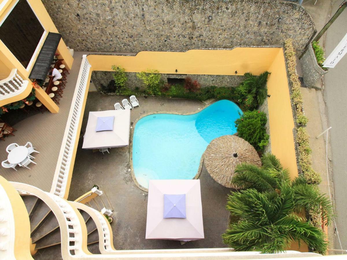 Mermaid Resort And Dive Center Puerto Galera Bagian luar foto