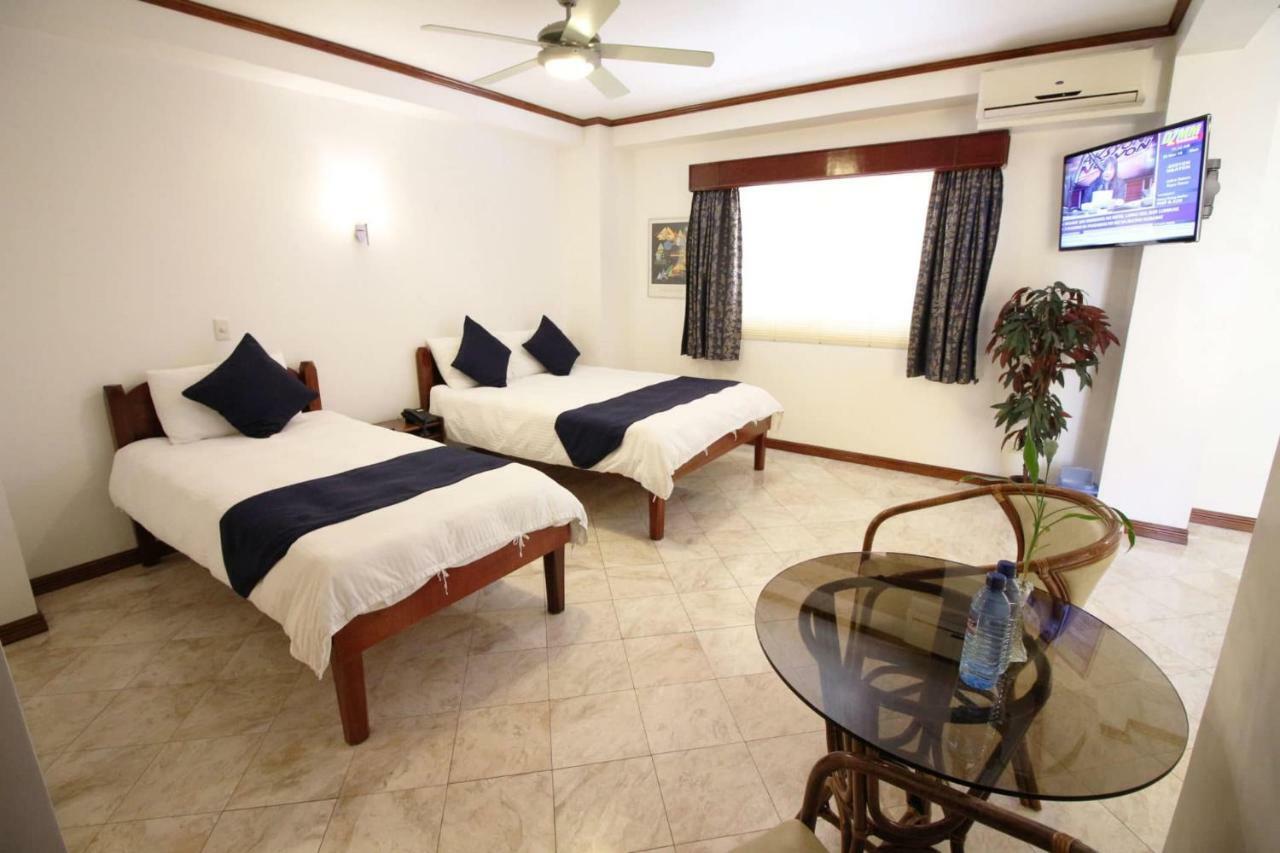 Mermaid Resort And Dive Center Puerto Galera Bagian luar foto